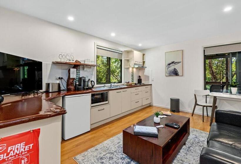 １ベッドルームハウス, Hunchy Hideaway