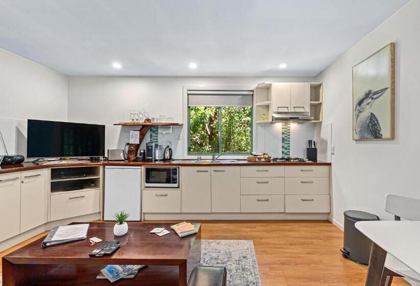 １ベッドルームハウス, Hunchy Hideaway