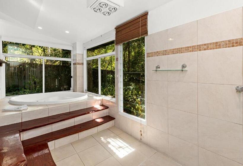 Дом 1 Спальня, Hunchy Hideaway