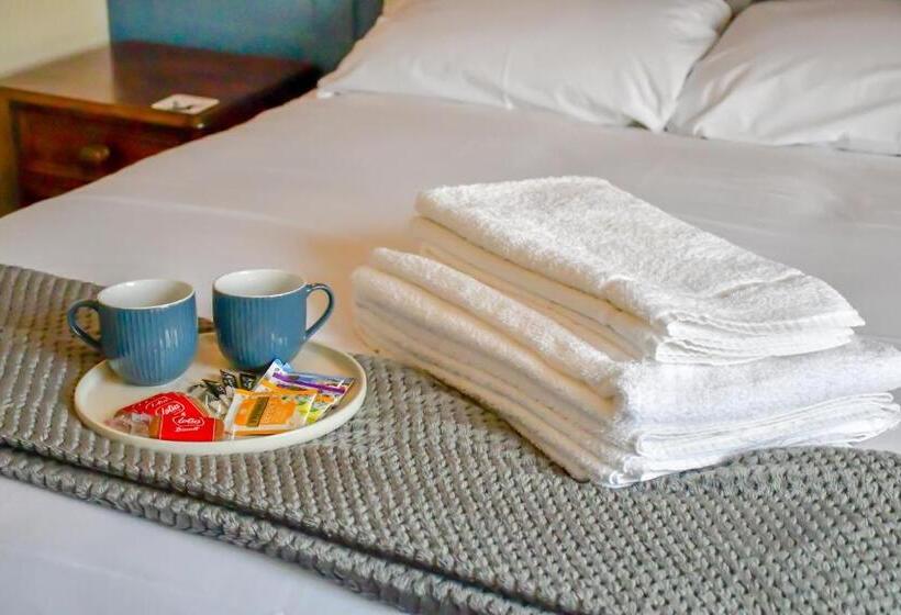 수피리어 룸, Black Bull Godmanchester