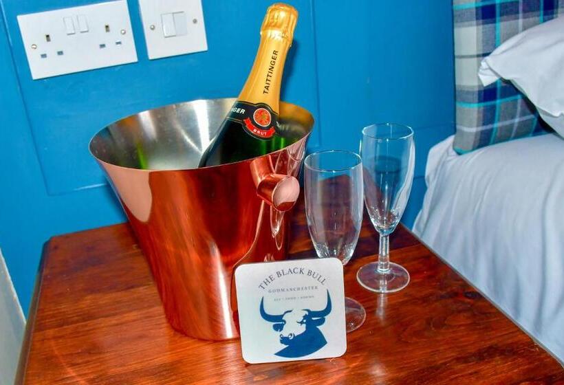 高级大房间, Black Bull Godmanchester