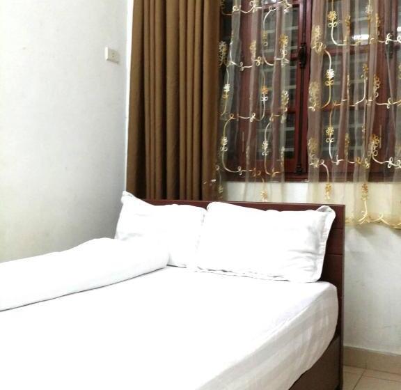 اتاق استاندارد با سرویس بهداشتی مشترک, Bluebell