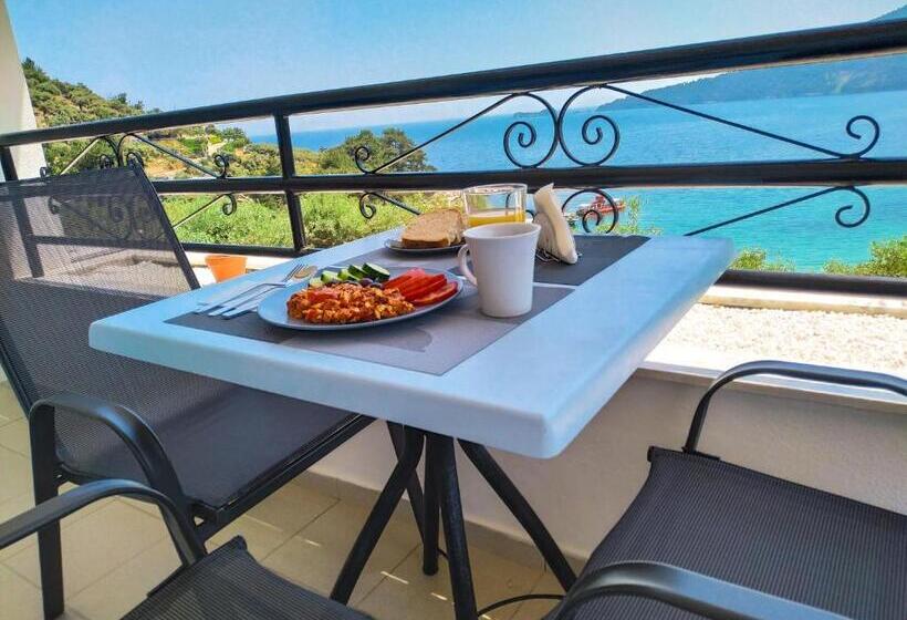 Studio Standard Vista Mare, Celeste Golden Beach