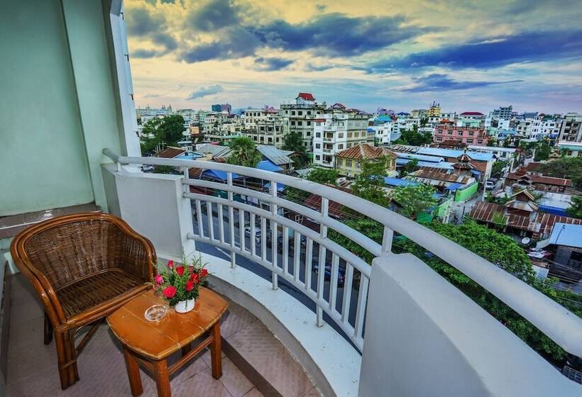 اتاق سوپریور, Dingar