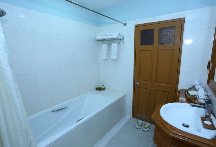 اتاق سوپریور, Dingar