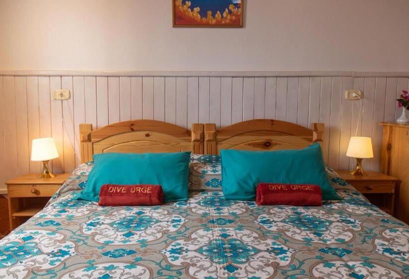 Suíte Familiar, Dive Urge