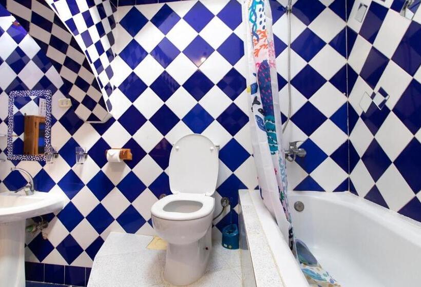 Suíte Familiar, Dive Urge