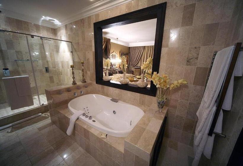 סוויטה אקזקיוטיב, Fusion Boutique