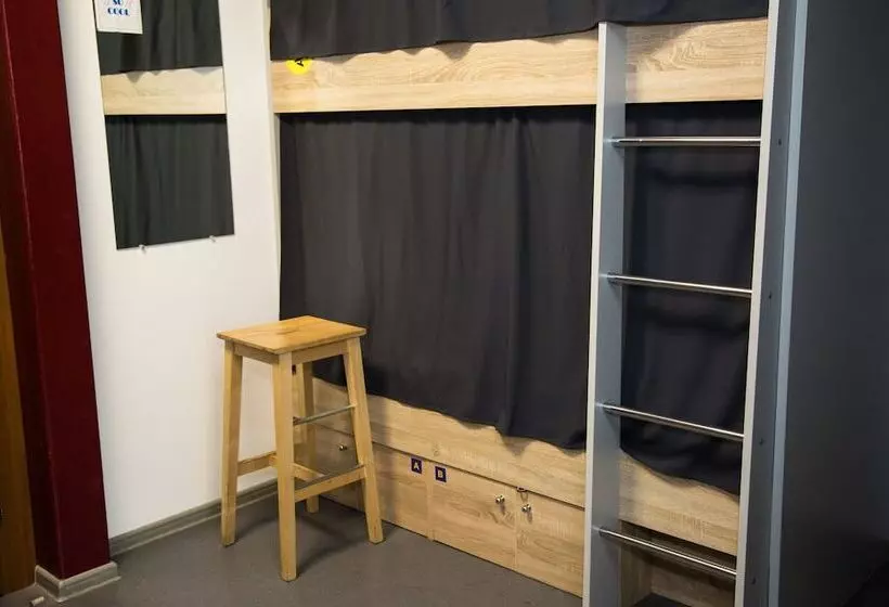 تختخواب در اتاق مشترک, Hostels Rus   Chistye Prudy