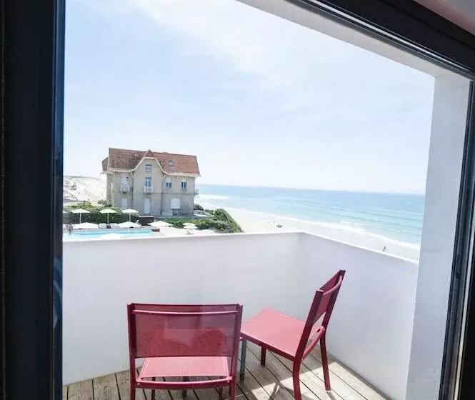 バルコニー付きスタンダードルーム, Le Grand Hotel De La Plage
