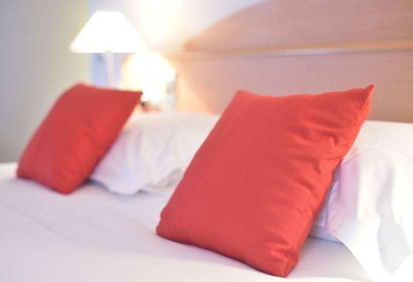 标准间, Logis Hôtel L Orée De Chartres   Barjouville