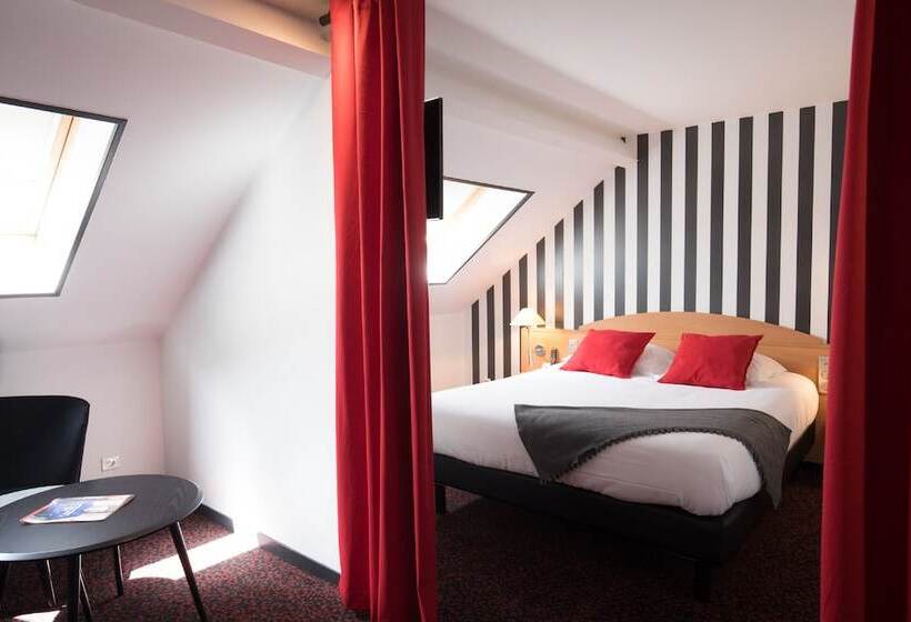 패밀리 룸, Logis Hôtel L Orée De Chartres   Barjouville