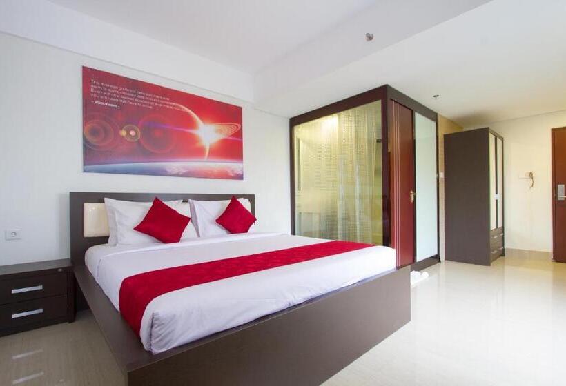 Delüks Oda, Mars City