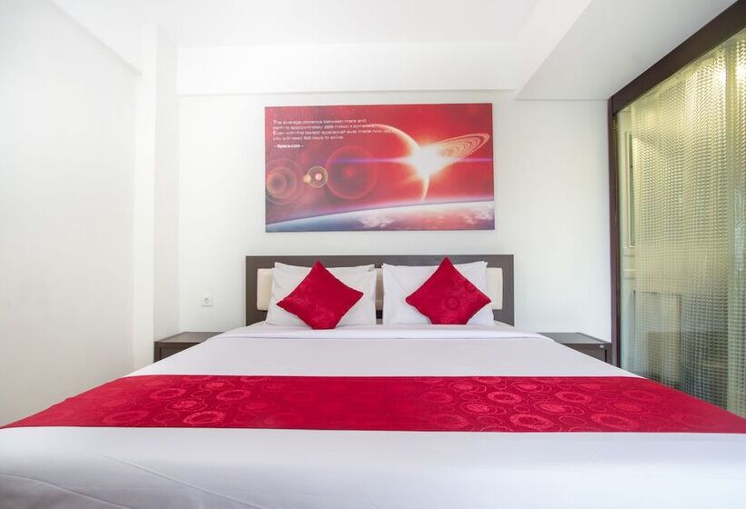 Delüks Oda, Mars City