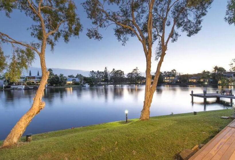 בית, 3 חדרי שינה, Noosa Entrance Waterfront Resort