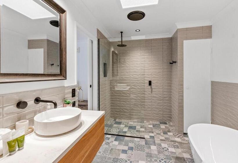 בית, 2 חדרי שינה, Noosa Entrance Waterfront Resort