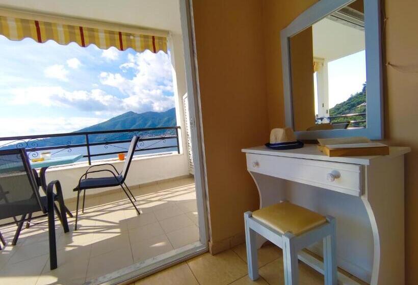 Studio Standard Vista Mare, Celeste Golden Beach