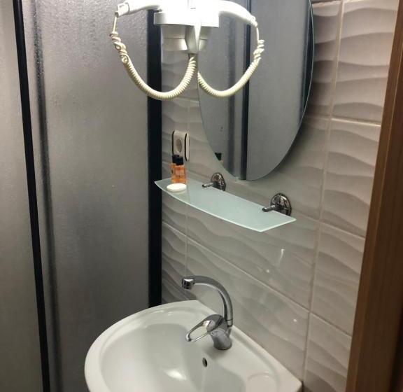 اتاق استاندارد, Reydel