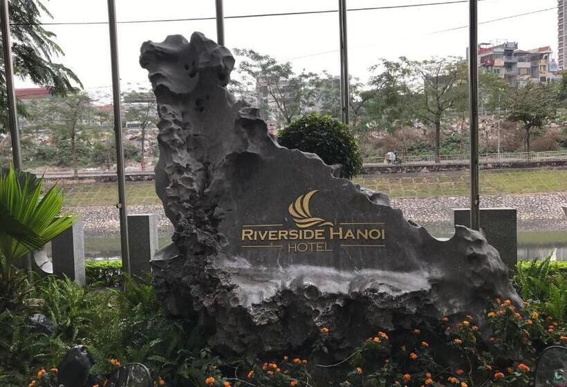 Superior Room, Riverside Hanoi