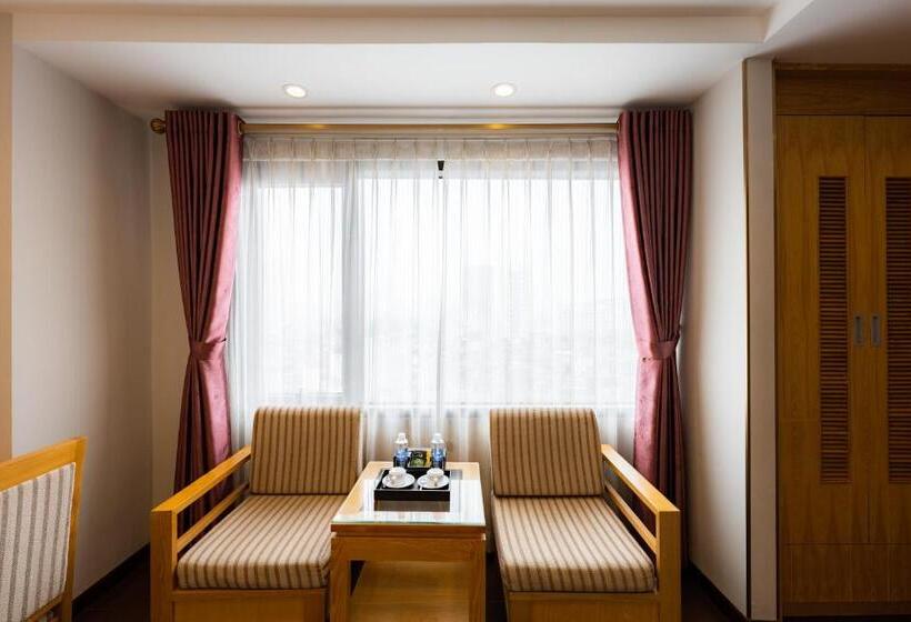 Deluxe Room, Riverside Hanoi