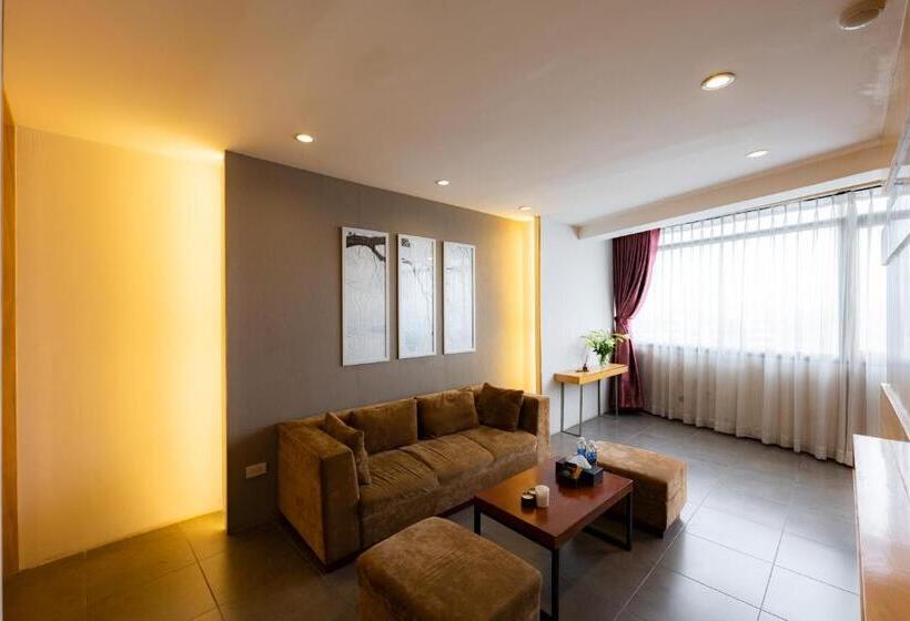 Executive Room, Riverside Hanoi