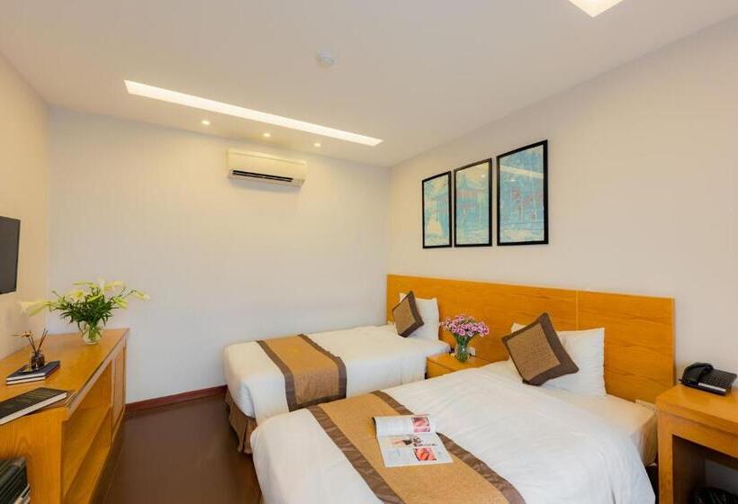 Deluxe Room, Riverside Hanoi