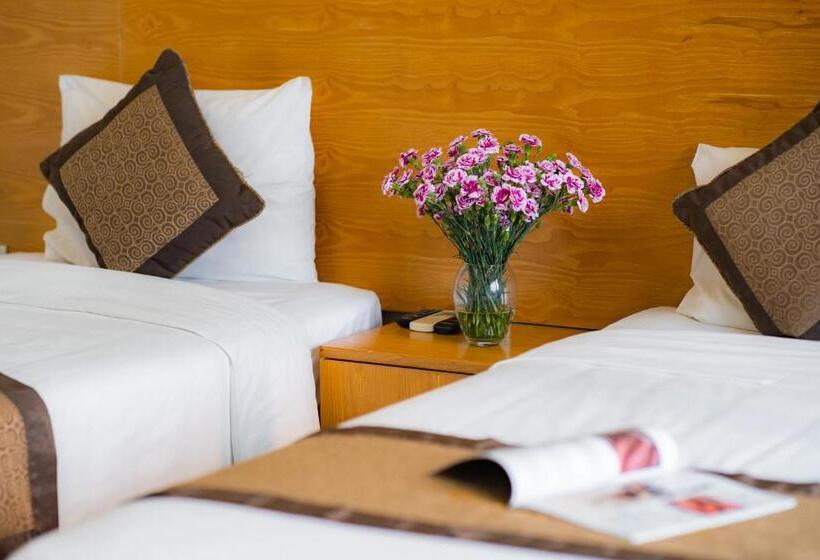 Deluxe Room, Riverside Hanoi