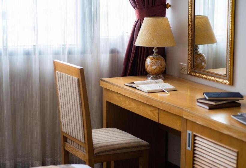 Executive Room, Riverside Hanoi