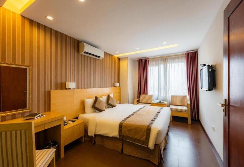 Junior Suite, Riverside Hanoi