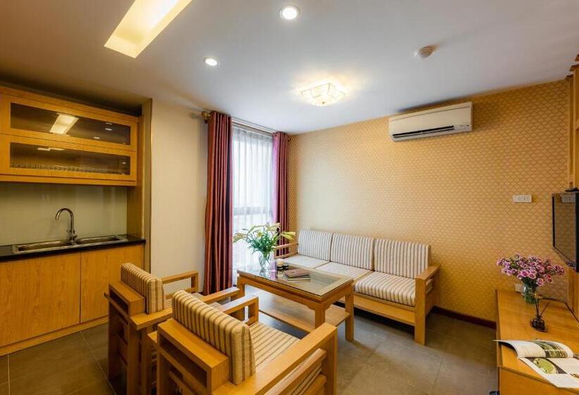 Junior Suite, Riverside Hanoi