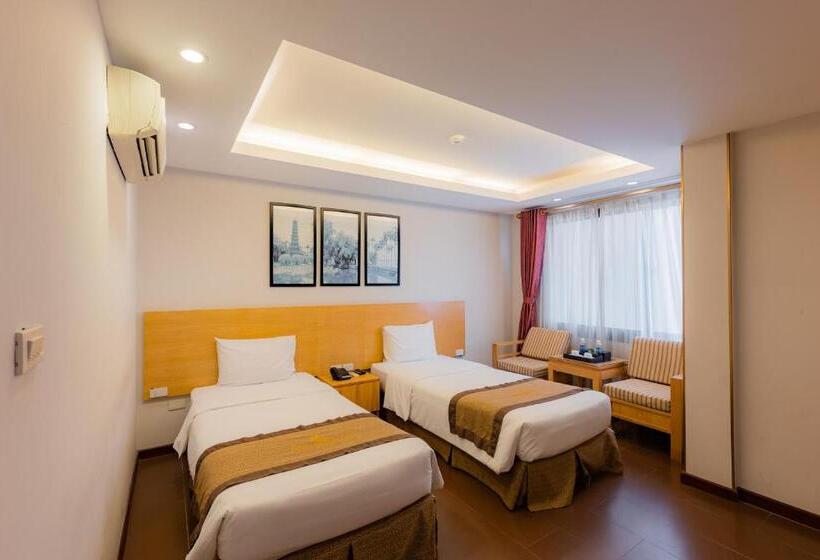 Deluxe Room, Riverside Hanoi