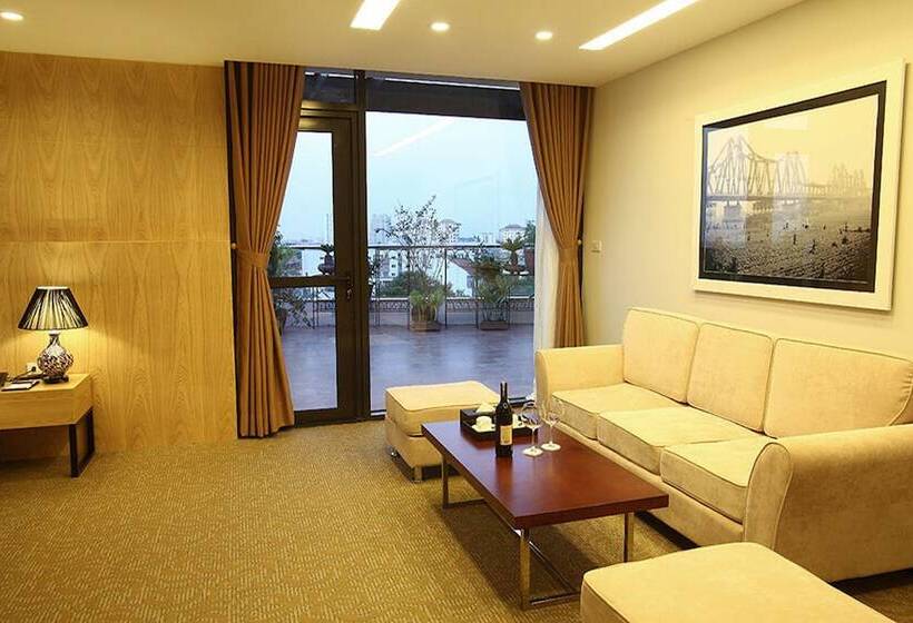Junior Suite, Riverside Hanoi