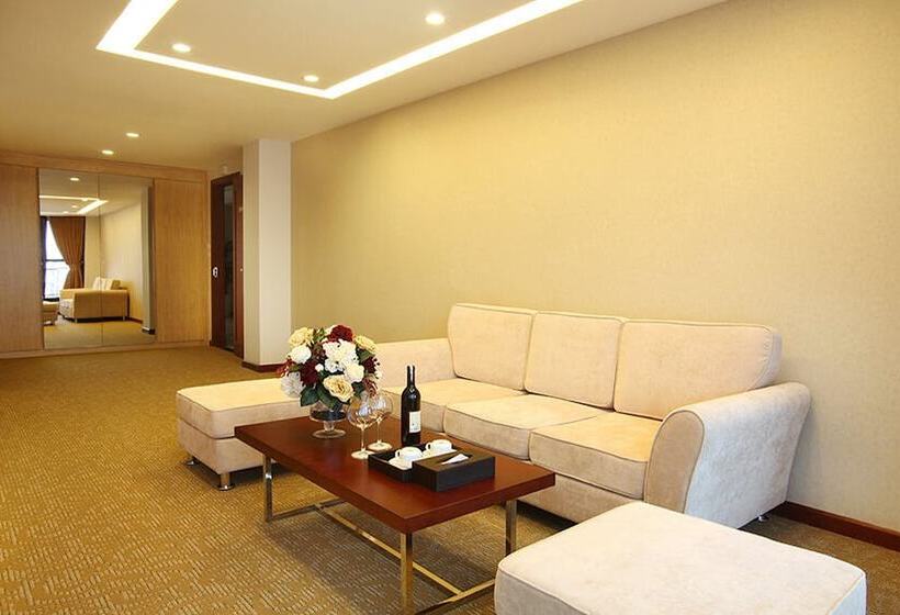 Junior Suite, Riverside Hanoi