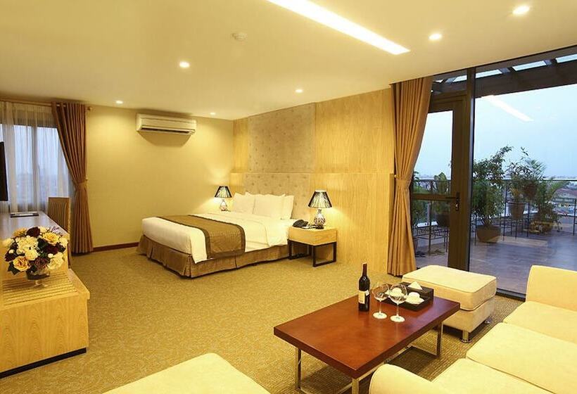 Junior Suite, Riverside Hanoi