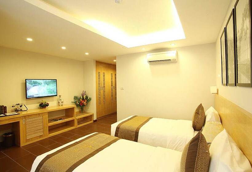 Superior Room, Riverside Hanoi