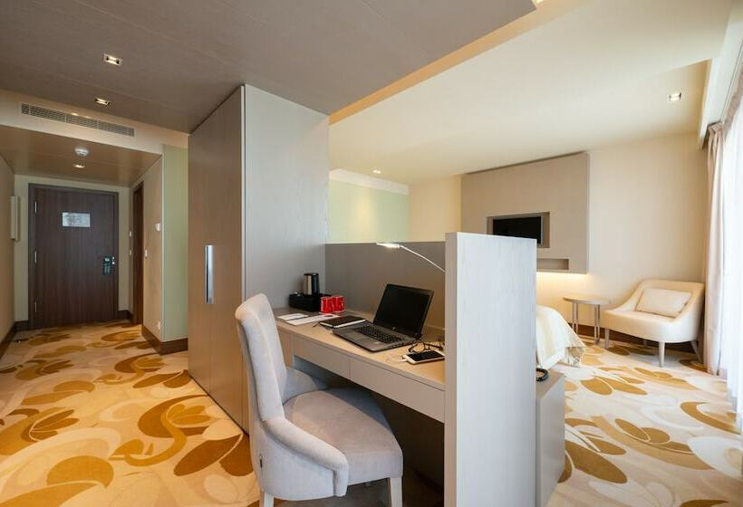 غرفة سوبيريور, Smy Lisboa