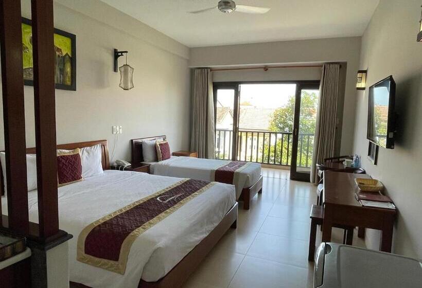 اتاق لوکس با بالکن, Sunshine  Hoi An