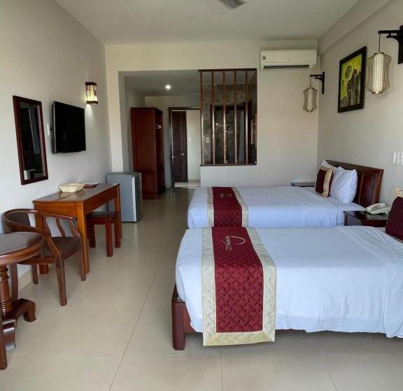 اتاق لوکس با بالکن, Sunshine  Hoi An