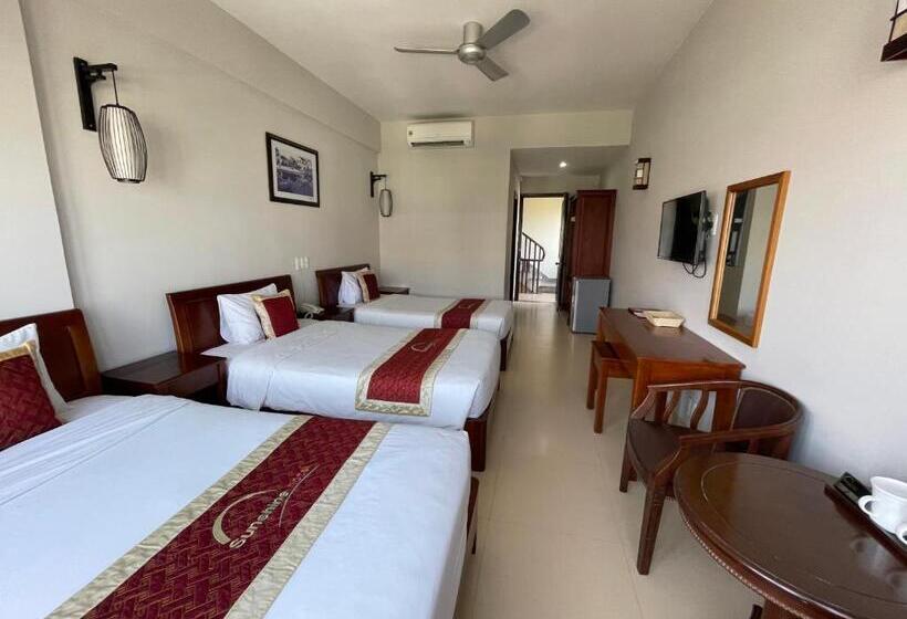 اتاق سوپریور سه تخته, Sunshine  Hoi An