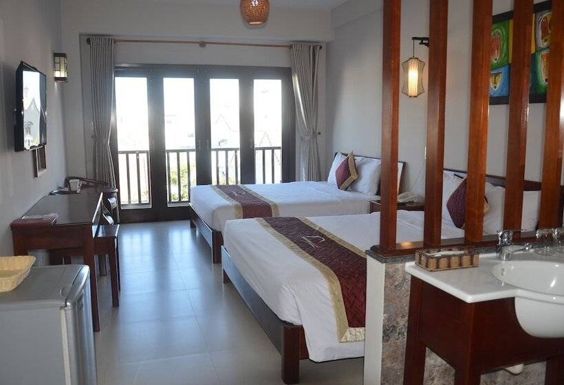 اتاق لوکس چهار تخته, Sunshine  Hoi An