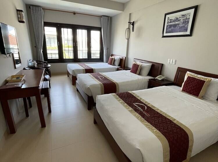 اتاق سوپریور سه تخته, Sunshine  Hoi An