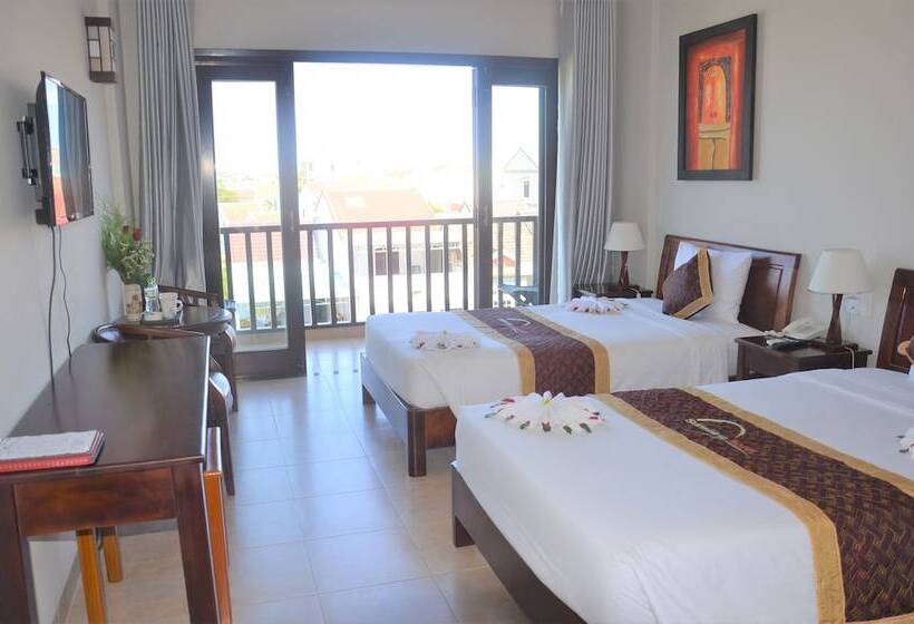 اتاق لوکس با چشم‌انداز استخر, Sunshine  Hoi An