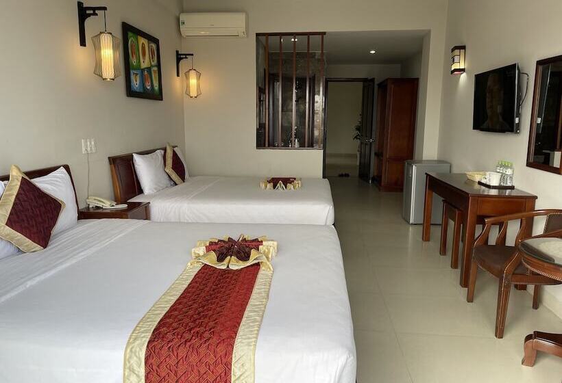 اتاق لوکس سه تخته, Sunshine  Hoi An