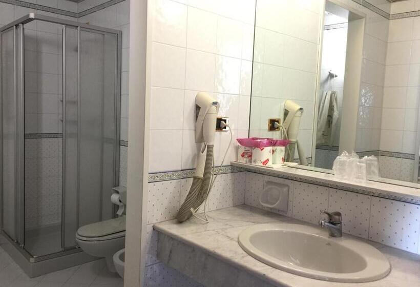 Люкс, Terme Marconi