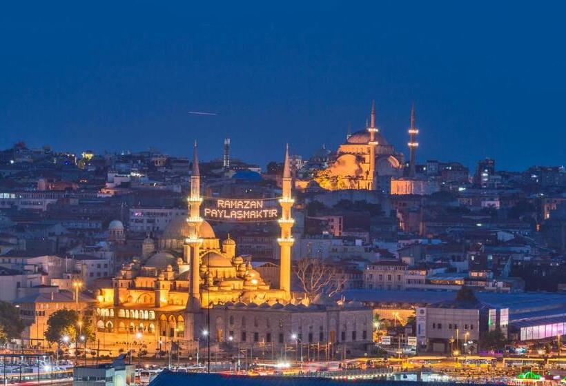 اتاق لوکس با چشم‌انداز دریا, Galatower