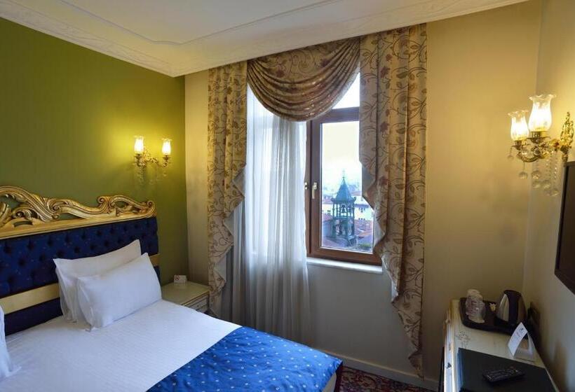 اتاق لوکس با چشم‌انداز دریا, Galatower