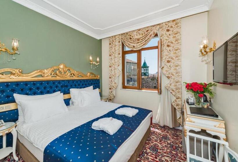 اتاق لوکس با چشم‌انداز دریا, Galatower