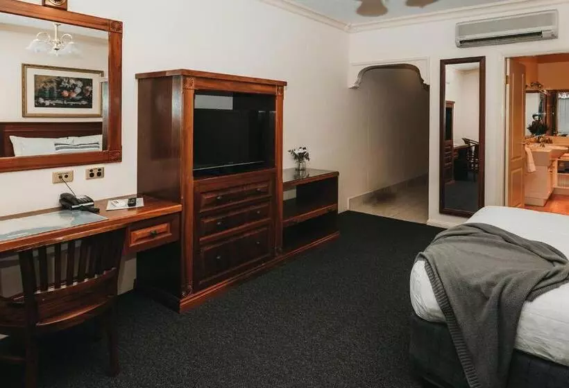 エクゼクティブルーム, The Lawson Riverside Suites