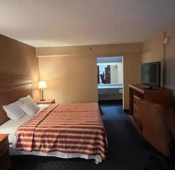 キングサイズベッドのスタンダードルーム, The Lodge Hotel And Banquets