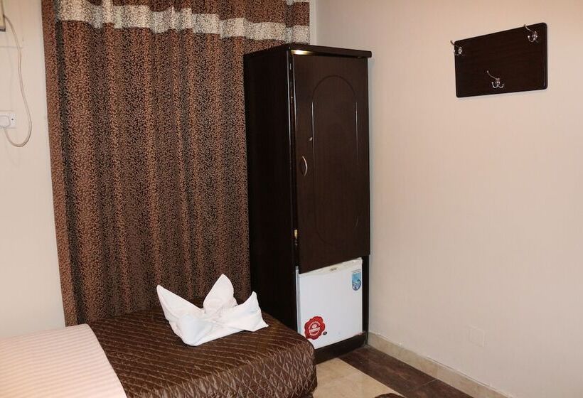 标准三人间, Mount Sina Hotel By Aura